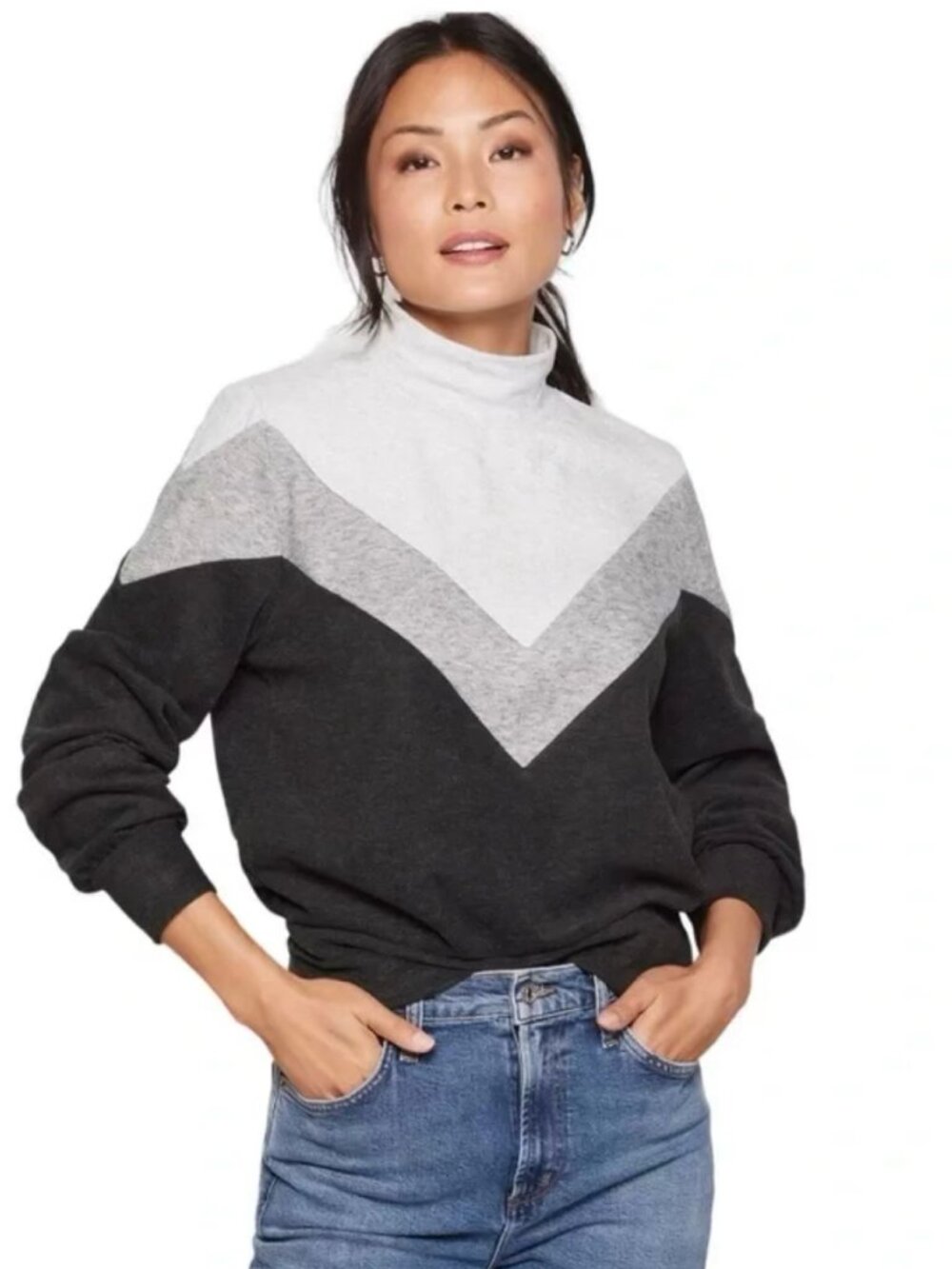 Evereve Marion Colorblock Sweatshirt